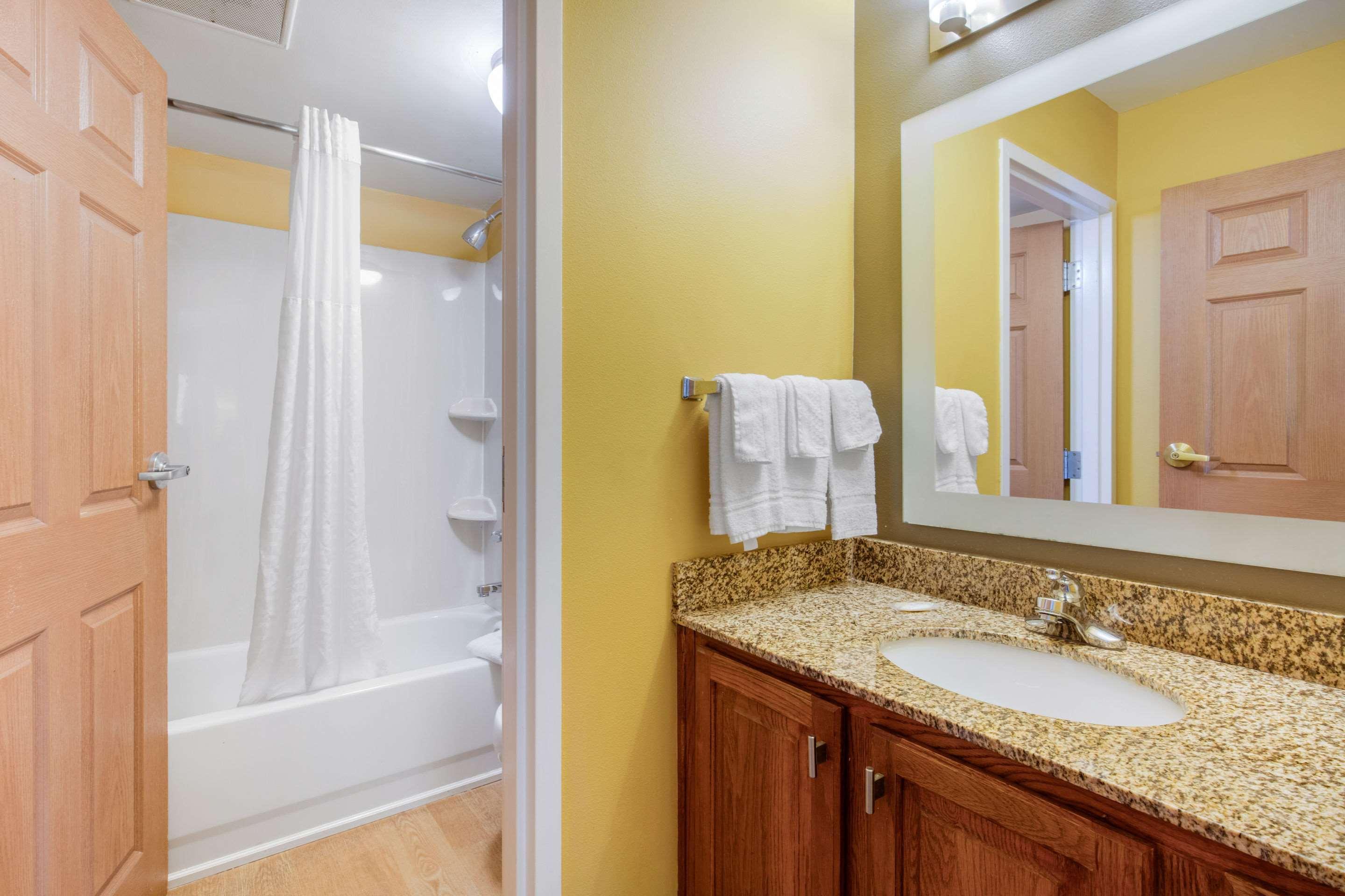 Suburban Studios Birmingham Homewood I-65 Ngoại thất bức ảnh