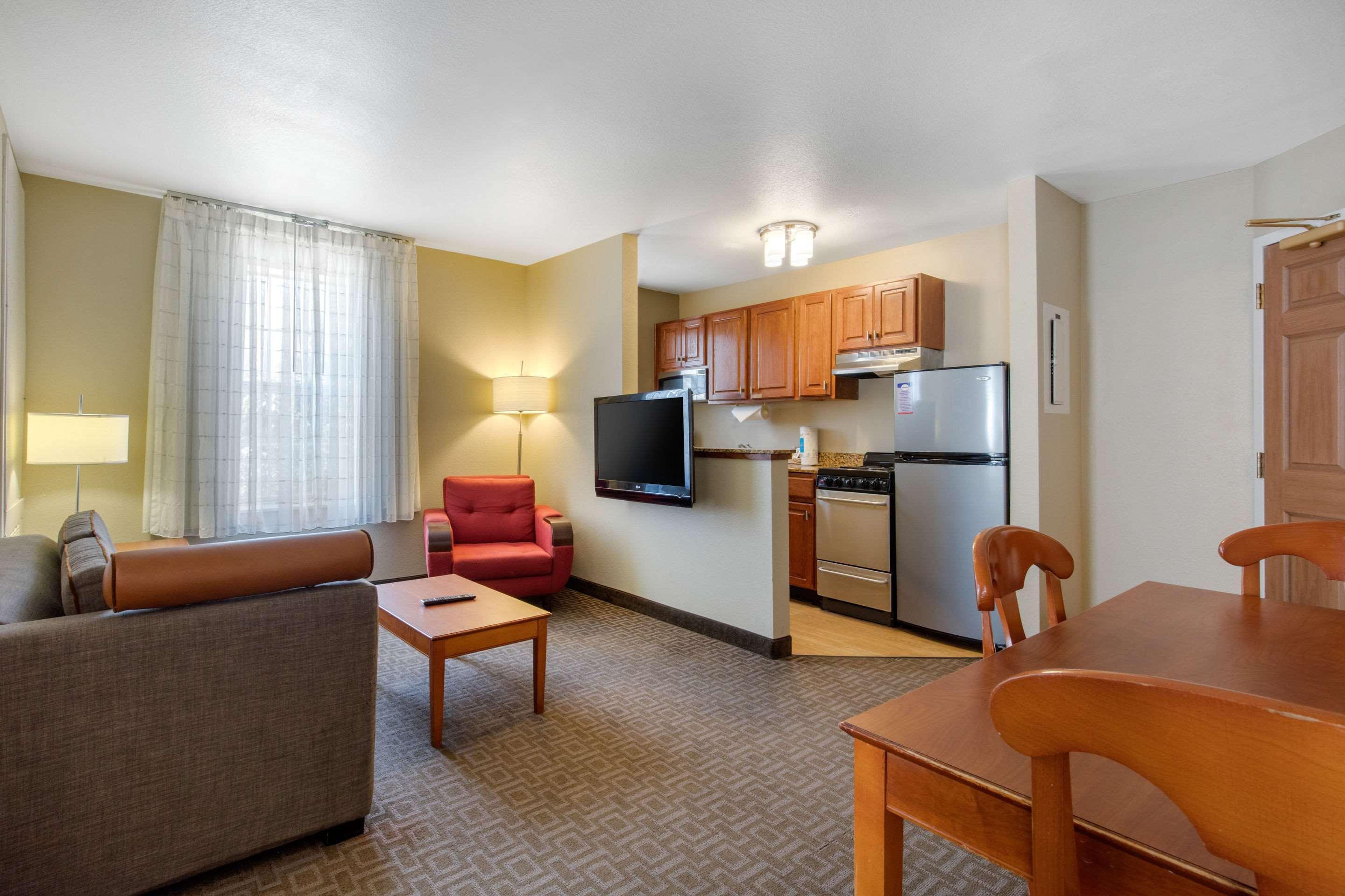 Suburban Studios Birmingham Homewood I-65 Ngoại thất bức ảnh