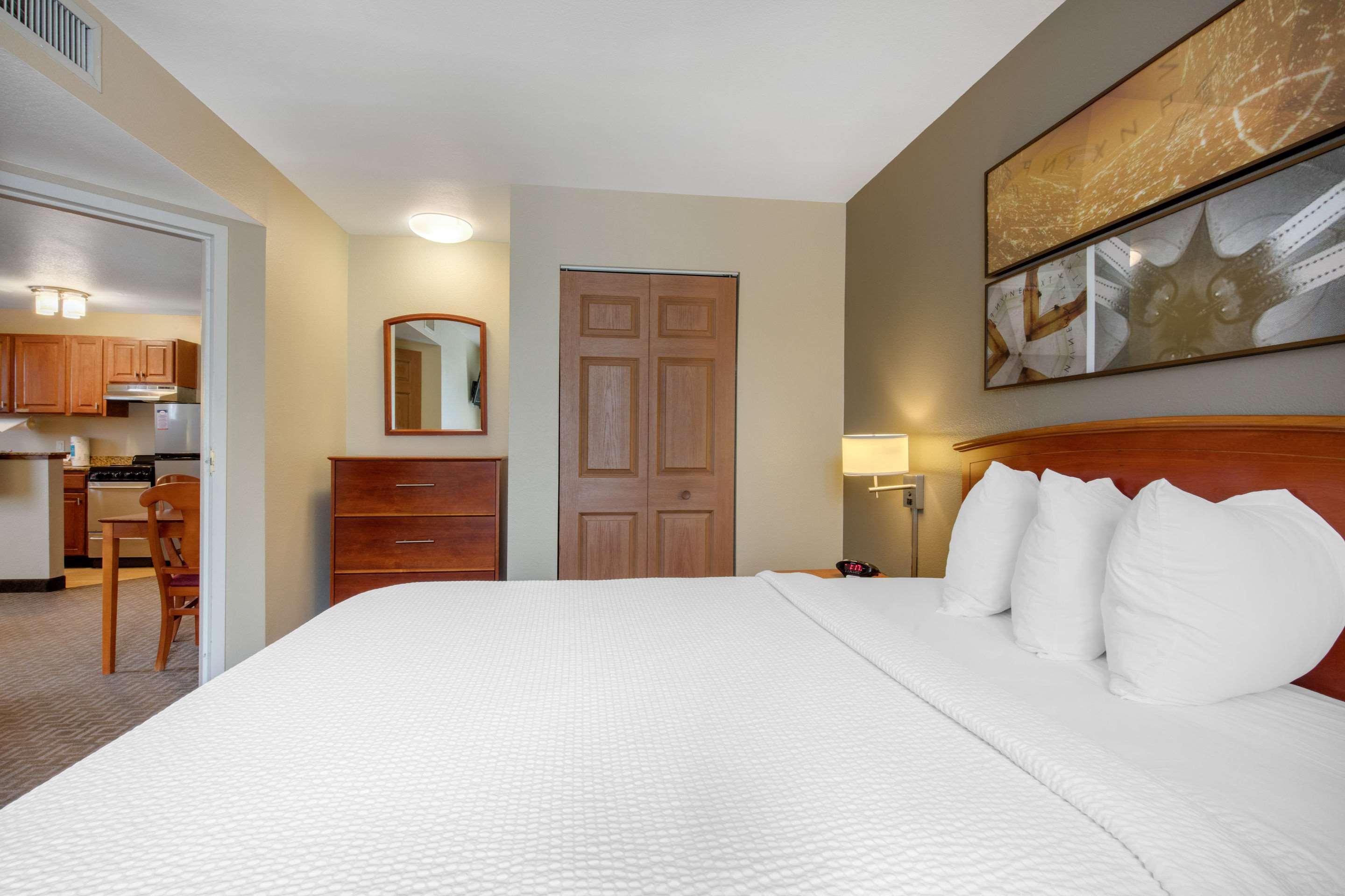 Suburban Studios Birmingham Homewood I-65 Ngoại thất bức ảnh